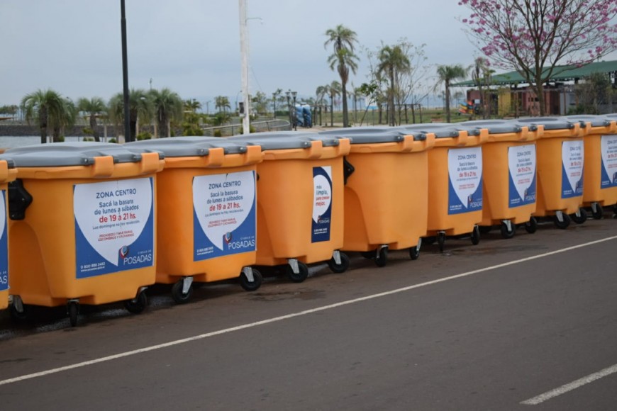 Incorporan 100 nuevos contenedores de basura en la ciudad