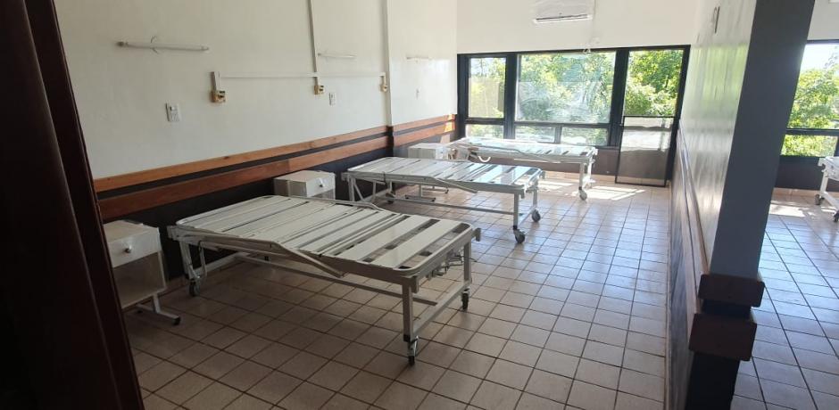 Salud Pública entregó 90 mobiliarios al Hospital Samic de Eldorado