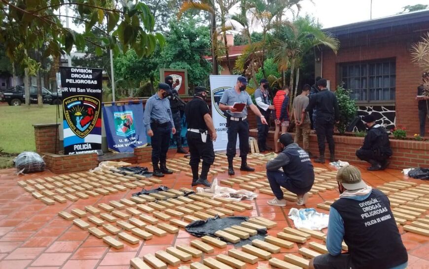 San Vicente: hallaron más de 480 kilos de marihuana en Picada Zulma