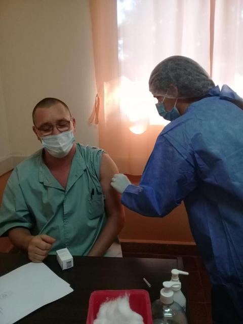 Vacunación contra el Covid-19 en Misiones: sigue con éxito la inmunización al personal de salud