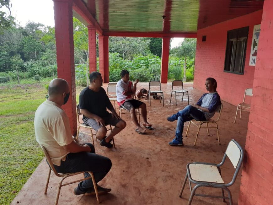 Coordinan trabajos preventivos de adicciones y talleres con la comunidad Jasy Porá en Iguazú