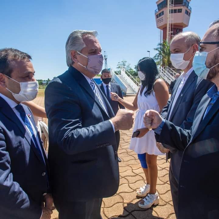 Con la presencia del Presidente, comenzó la tercera asamblea de gobernadores del Norte Grande