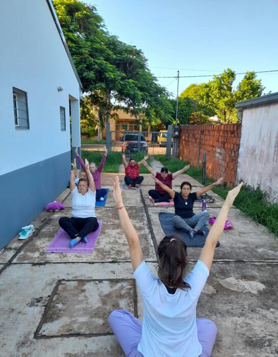 Posadas: brindan clases de yoga en los CAPS municipales