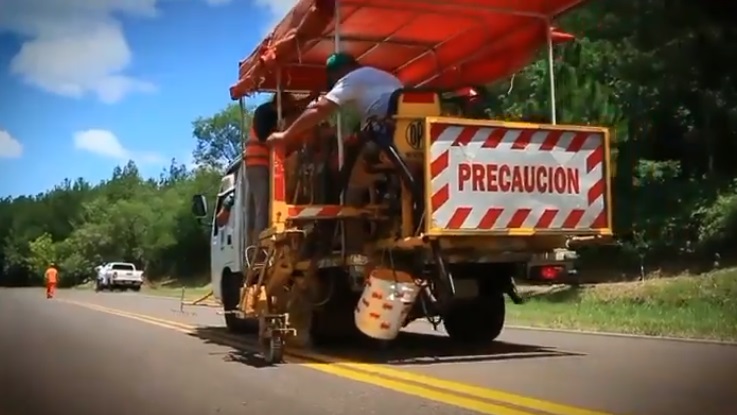 Vialidad Misiones realizó tareas de señalización sobre ruta provincial 3, en el tramo Cerro Corá y Cerro Azul