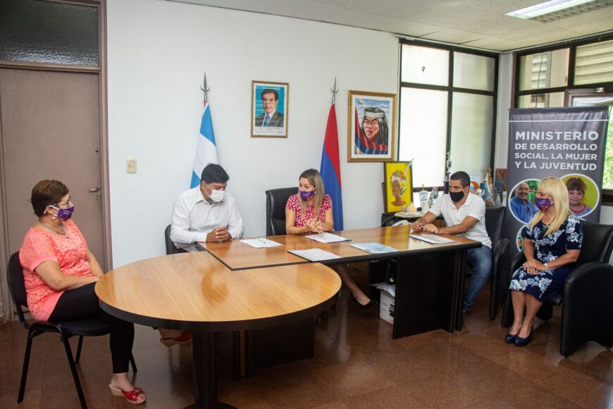 Desarrollo Social firmó convenio con la Secretaría de Cultura para dictar cursos y talleres