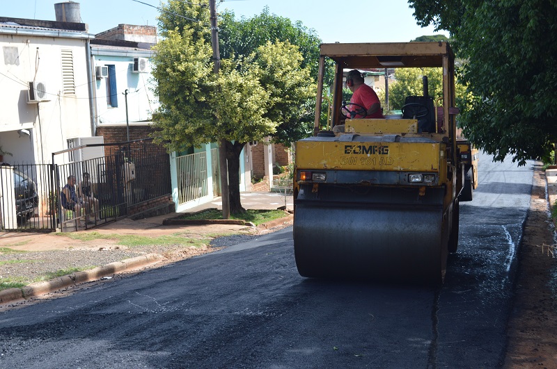 Culminaron obras de asfalto sobre empedrado en la chacra 153 de Posadas