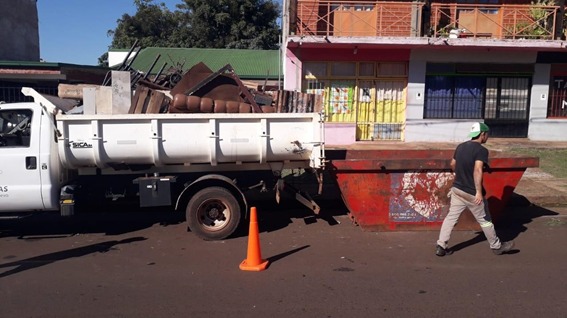 Intensifican los trabajos de limpieza en barrios posadeños